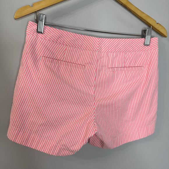 Lilly Pulitzer Pink Striped Callahan Party Sequin Shorts Pink Seersucker Sz 2 - Picture 2 of 10